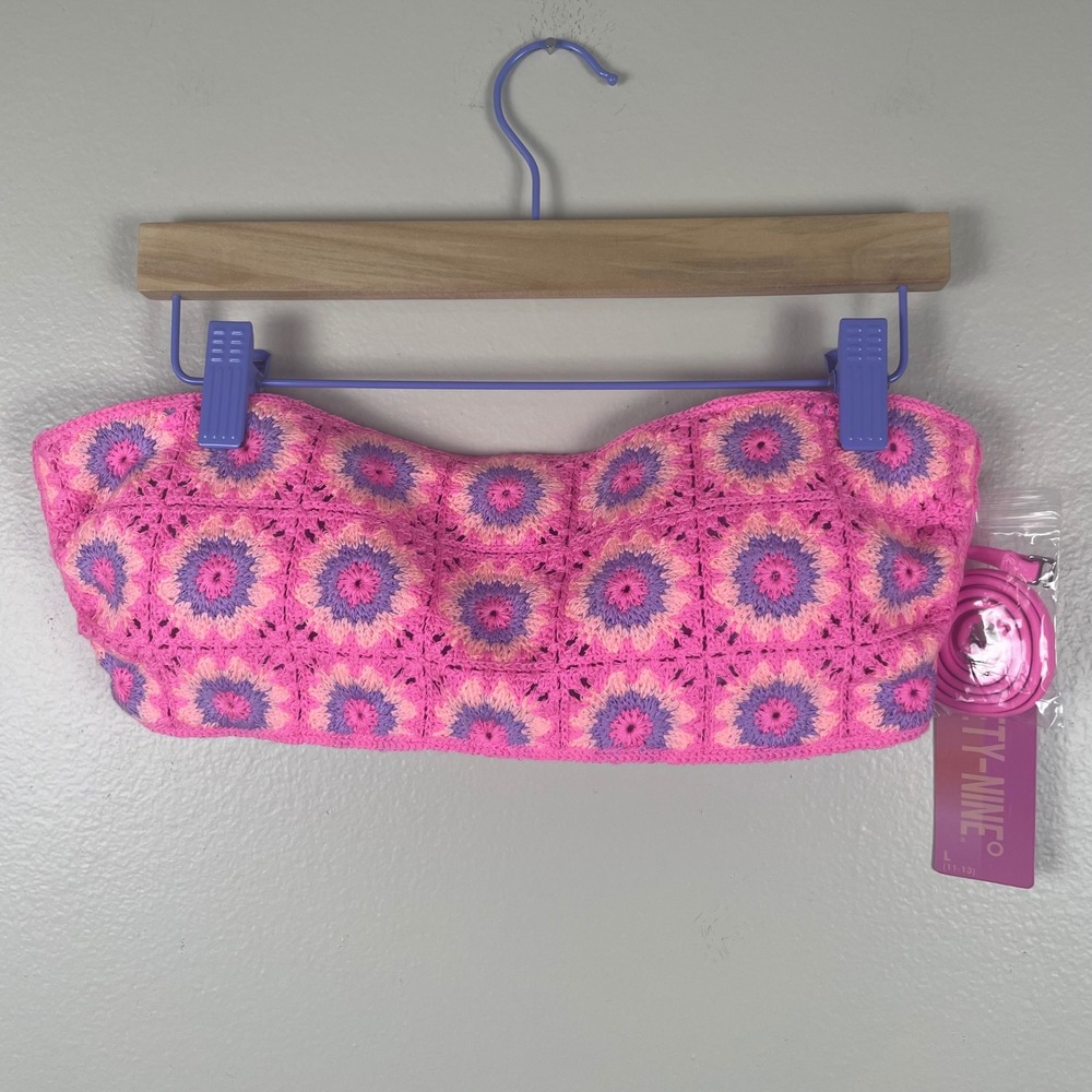 Ninety-Nine Women's L Bikini Top Pink Crochet Granny Square Bandeau NEW